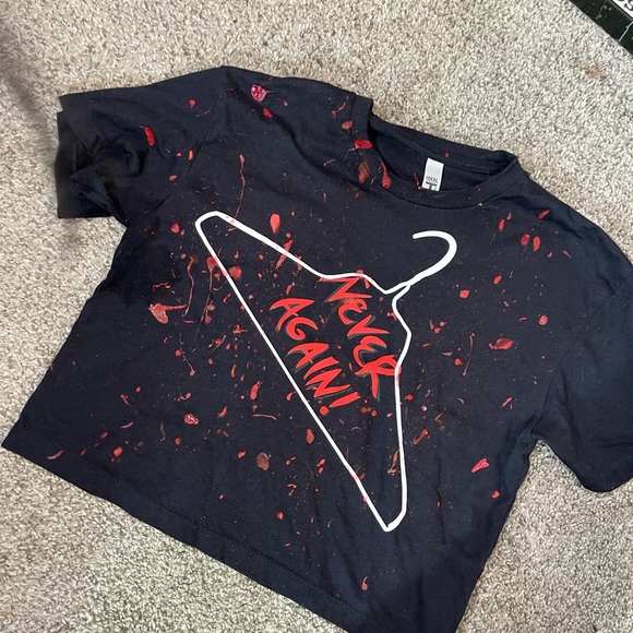 Never again roe V wade, pro choice activism tee - Picture 3 of 4